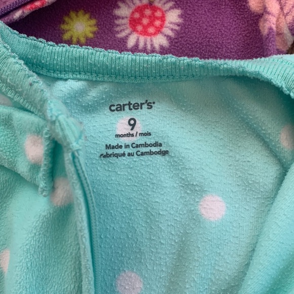 (3/$18) Fleece Sleepers - Picture 2 of 3